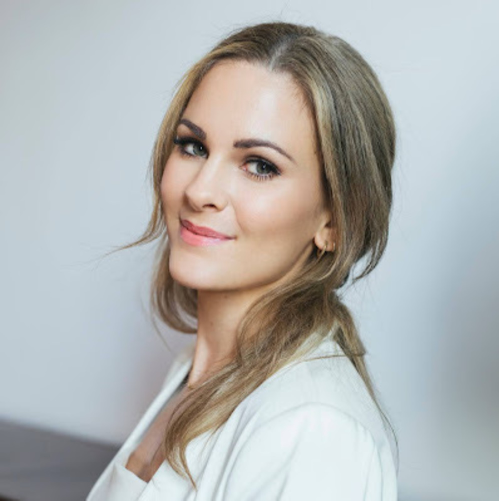 Meet your Posher, Kelly
